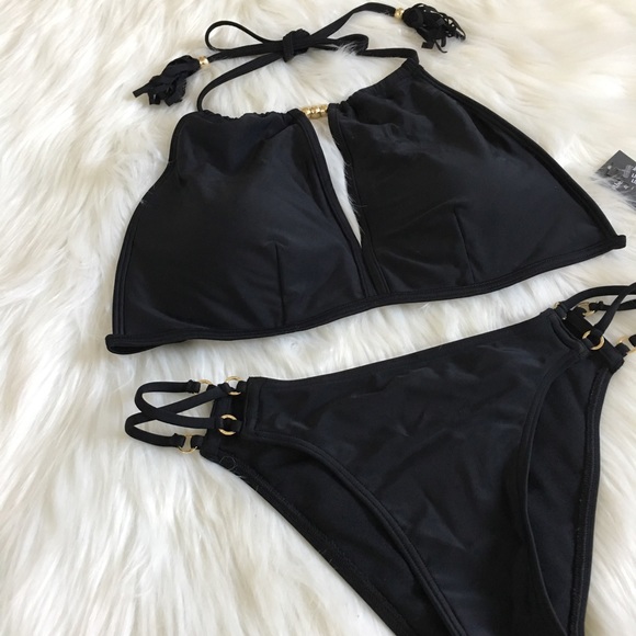 Keyhole Halter Bikini - Picture 2 of 7